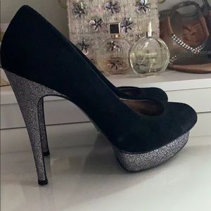 DolceVita Black Suede Pumps